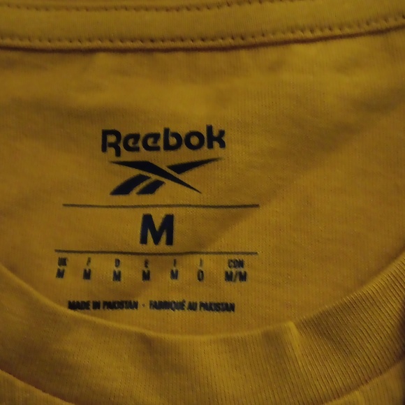 Mens Reebok tee - Picture 2 of 3
